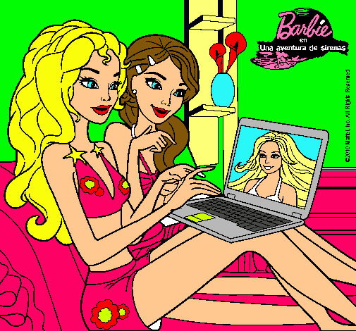 Barbie chateando