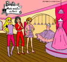 Dibujo Barbie mirando vestidos pintado por Shofinii