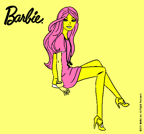 Barbie sentada