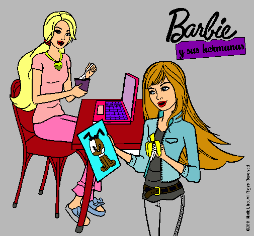 Barbie y su hermana merendando