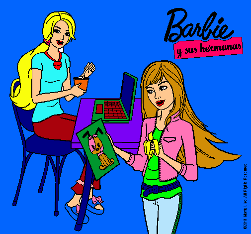 Barbie y su hermana merendando