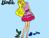 Dibujo Barbie y su colección de zapatos pintado por mjwe