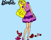 Dibujo Barbie y su colección de zapatos pintado por Helga