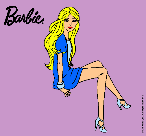 Barbie sentada