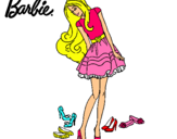 Dibujo Barbie y su colección de zapatos pintado por mariajos