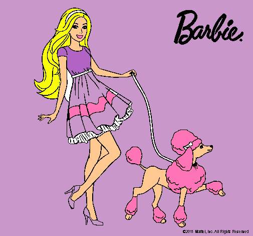 Barbie paseando a su mascota