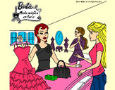 Dibujo Barbie en una tienda de ropa pintado por kityflu15
