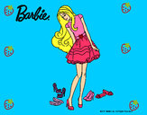 Dibujo Barbie y su colección de zapatos pintado por susirubia