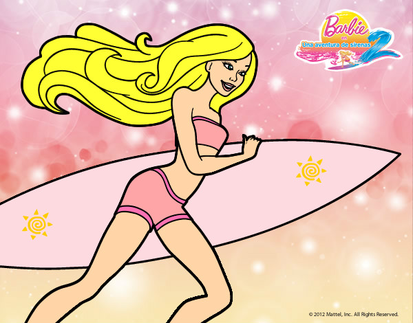 Barbie corre al agua