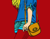 Dibujo Chica con bolso pintado por Julia8