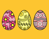 Dibujo Tres huevos de pascua pintado por jfrkffkkf
