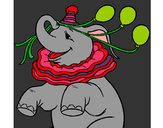 Dibujo Elefante con 3 globos pintado por elli
