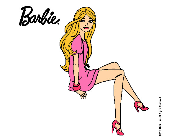 Barbie con vestido rosa y tacones