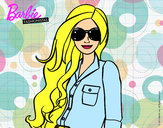 Dibujo Barbie con gafas de sol pintado por Maitegodu