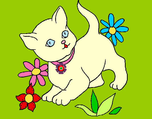 gatito rodeado de flores