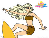 Dibujo Barbie surfeando pintado por elisan