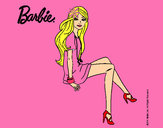 Dibujo Barbie sentada pintado por SARADIBUS