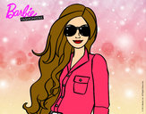 Dibujo Barbie con gafas de sol pintado por camila603