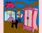 Dibujo Barbie delante del armario pintado por gamergirl