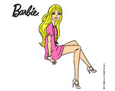 Dibujo Barbie sentada pintado por Vianccah