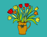 Dibujo Jarrón de tulipanes pintado por ardnas