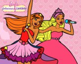 Barbie y la princesa cantando