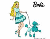 Barbie paseando a su mascota