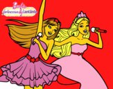 Barbie y la princesa cantando