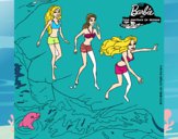 Barbie y sus amigas en la playa