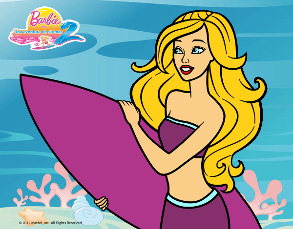 Barbie va a surfear