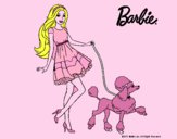 Barbie paseando a su mascota