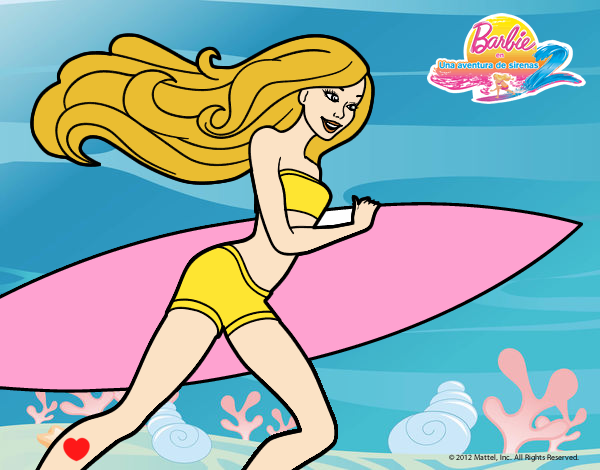 Barbie corre al agua