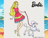 Barbie paseando a su mascota