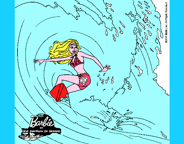 Barbie practicando surf