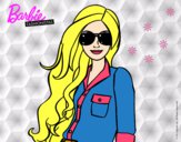 Dibujo Barbie con gafas de sol pintado por Yeric12