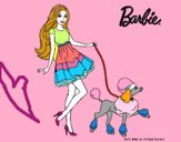 Barbie paseando a su mascota