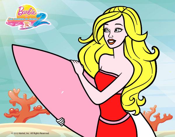 Barbie va a surfear