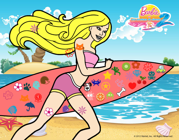 Barbie corre al agua