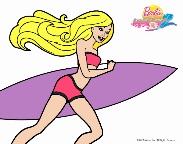 Barbie corre al agua