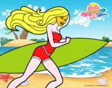 Barbie corre al agua