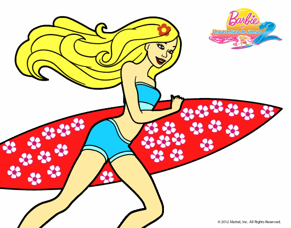 Barbie corre al agua