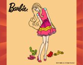 Barbie y su colección de zapatos