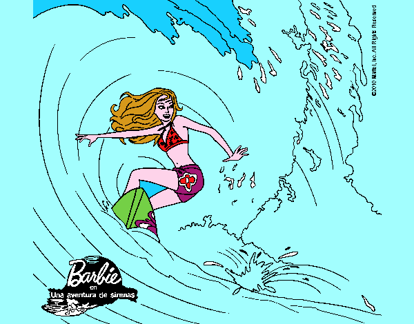 Barbie practicando surf