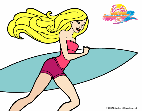 Barbie corre al agua