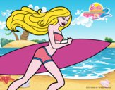 Barbie corre al agua