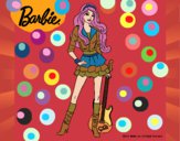 Dibujo Barbie rockera pintado por queyla