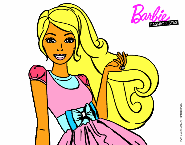 Barbie con su vestido con lazo