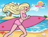 Barbie corre al agua