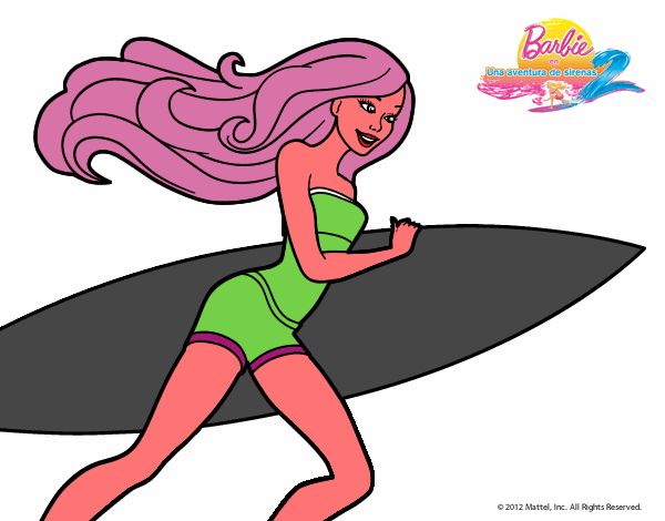 Barbie corre al agua