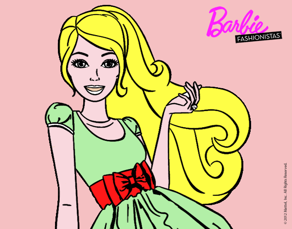 Barbie con su vestido con lazo